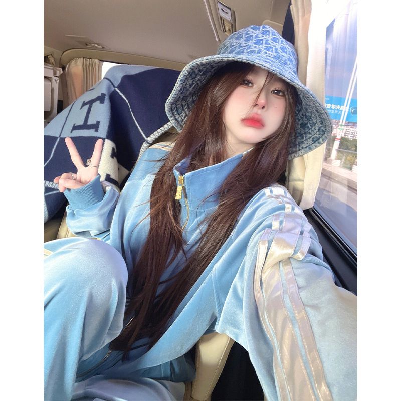 Advanced Light Blue Gold Velve - đánh giá và giá Winter Clothing Pk
