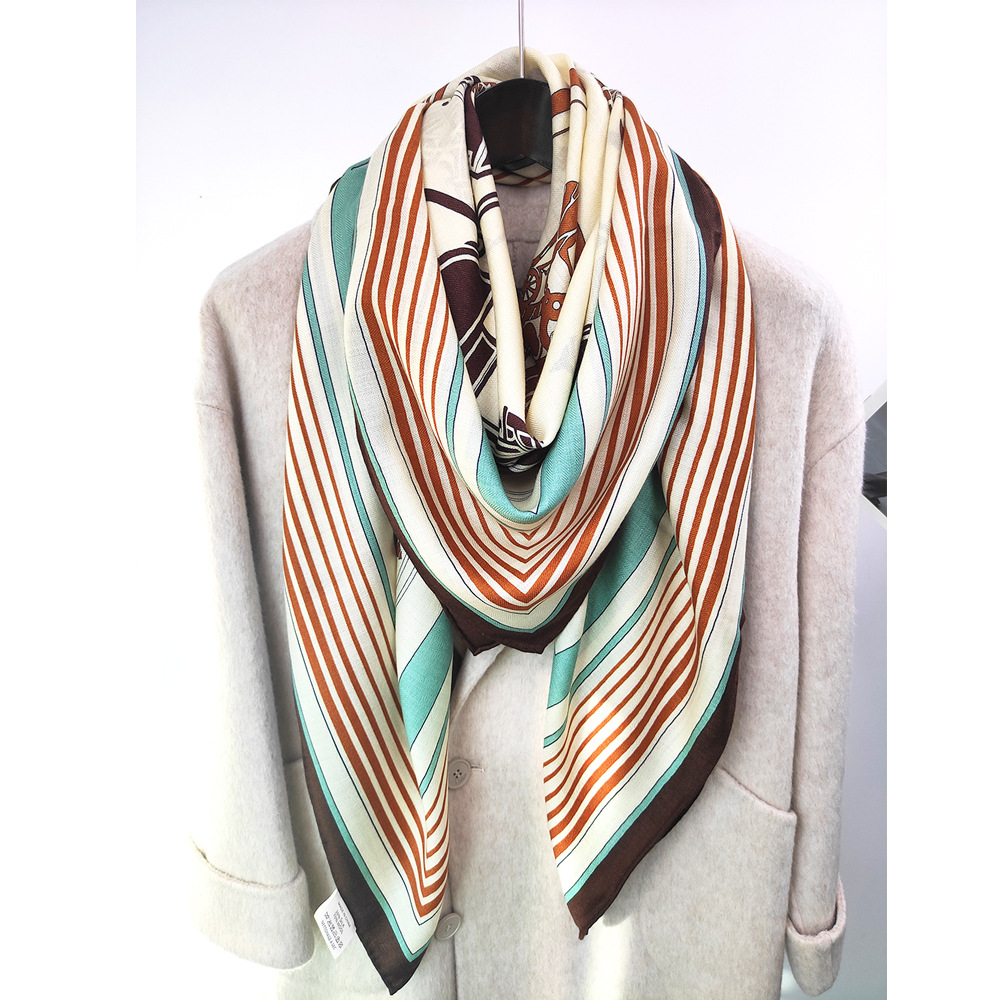 Winter Brand Scarf 135CM Women - đánh giá và giá Winter Clothing Hong Kong