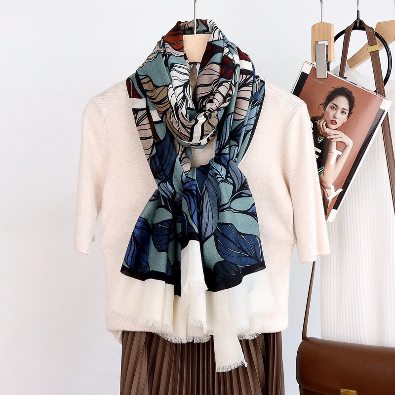 Long Cashmere Tassels Shawls S - đánh giá và giá Winter Clothing Hong Kong